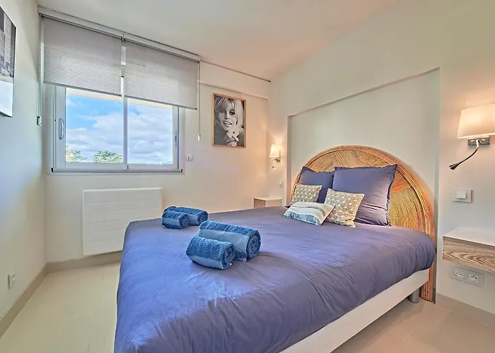 L'amourette - 4 Personnes - Piscine Parking * Saint-Tropez